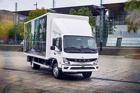 Fuso eCanter el lastbil 8,55 ton transportskåp 15 of 16