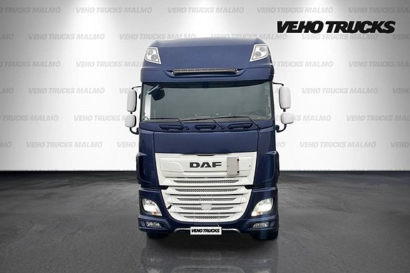 DAF XF 530Z  chassi 6x2 8 of 17