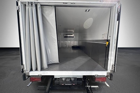 Fuso ECANTER MDT 9C18 L-BAT 4X2 Kylbil 12 of 16