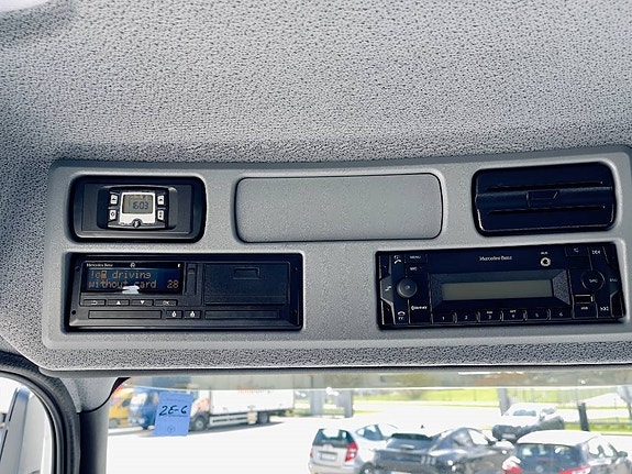 Mercedes-Benz ATEGO 1523 L 4X2 Trp. Kylbil öppnigsbar sida 13 of 19