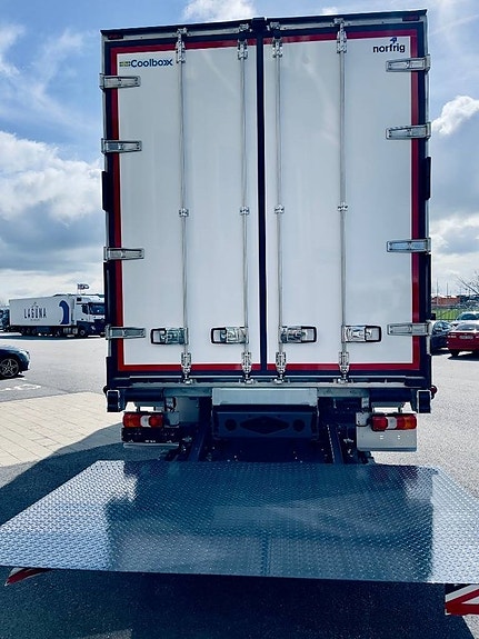 Mercedes-Benz ATEGO 1523 L 4X2 Trp. Kylbil öppnigsbar sida 17 of 19