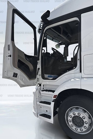 Mercedes-Benz Actros 1846 Ls 4x2 7 of 16