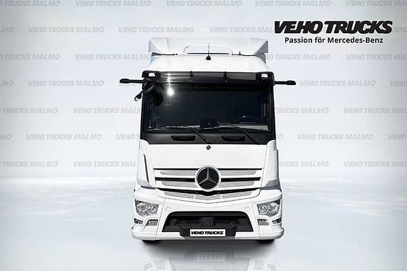 Mercedes-Benz Actros 1846 Ls 4x2 10 of 16