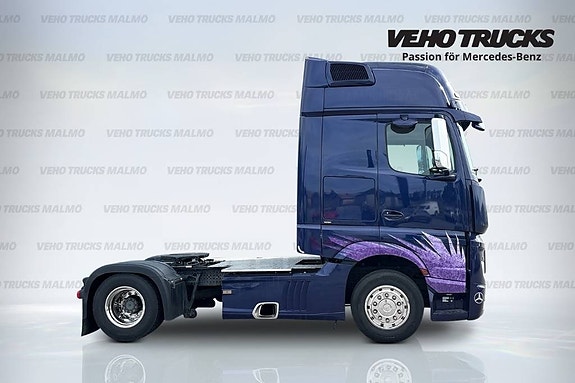 Mercedes-Benz Actros 1853 Ls 4x2 2 of 17