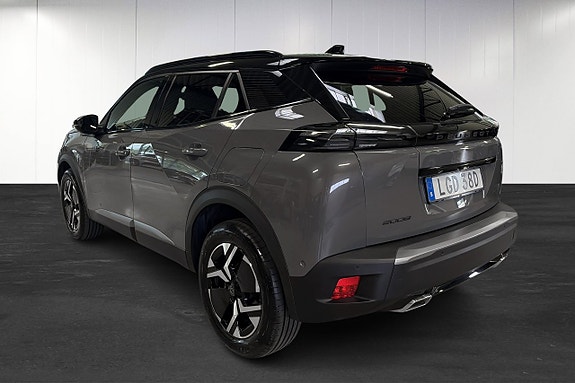 Peugeot 2008 3 of 5