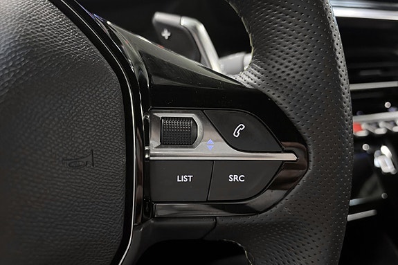 Peugeot 2008 9 of 25