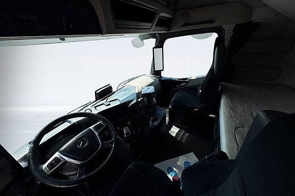 Mercedes-Benz Actros 2546 LS 6x2/2 Pusher 12 of 14