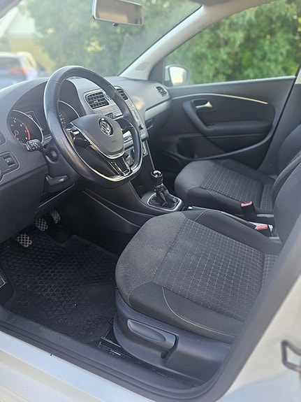 Volkswagen Polo 6 of 9