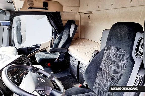Mercedes-Benz Actros 2658 LS 6x4 6 of 13