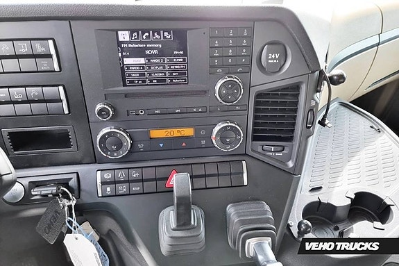 Mercedes-Benz Actros 2658 LS 6x4 13 of 13
