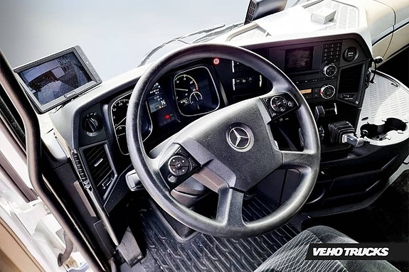 Mercedes-Benz Actros 2658 LS 6x4 5 of 13