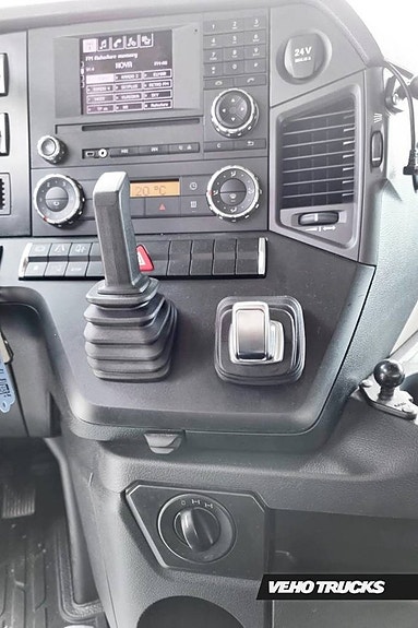 Mercedes-Benz Actros 2658 LS 6x4 12 of 13