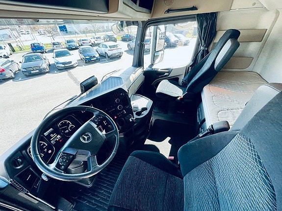 Mercedes-Benz Actros 2546 Ls 6x2/2 Pusher ADR 10 of 13