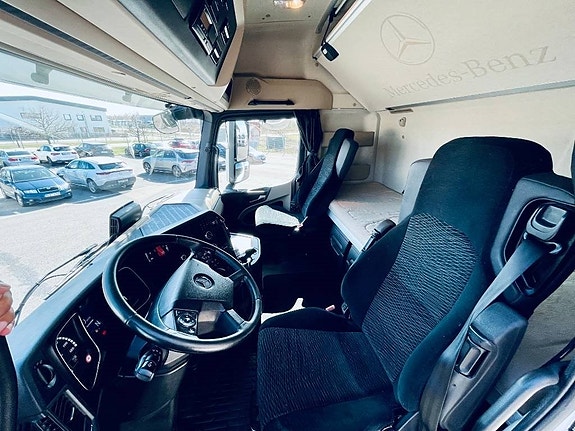 Mercedes-Benz Actros 2546 Ls 6x2/2 Pusher ADR 7 of 13