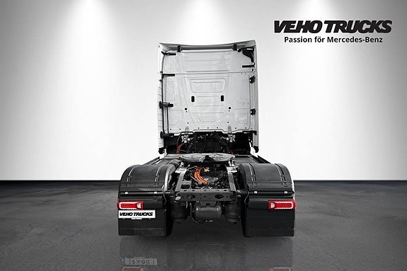 Mercedes-Benz eActros 600 4 of 16