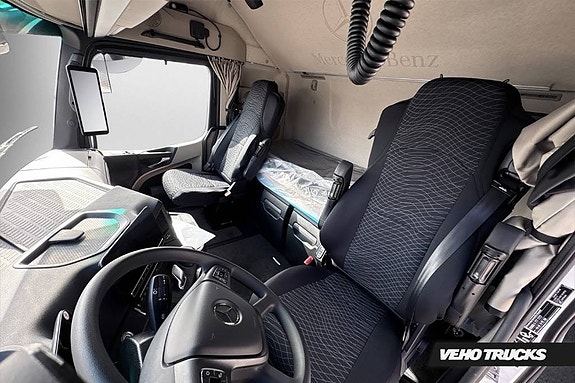 Mercedes-Benz eActros 600 10 of 16