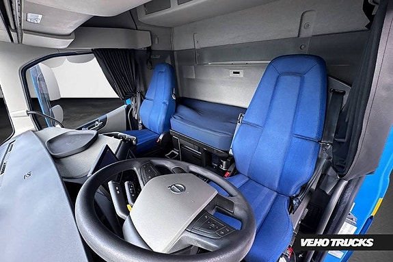 Volvo FH13 460 6x2 I-Save Facelift 13 of 17