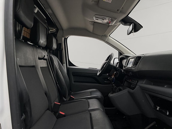 Toyota Proace 28 of 30