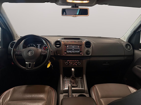 Volkswagen Amarok 15 of 26