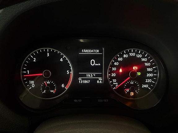 Volkswagen Amarok 23 of 26