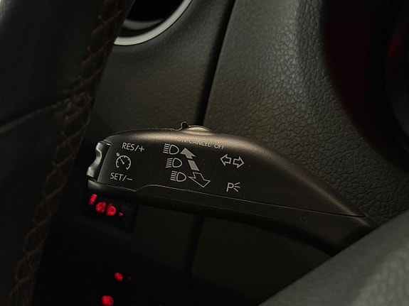 Volkswagen Amarok 24 of 26