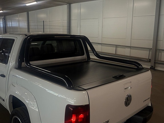 Volkswagen Amarok 9 of 26