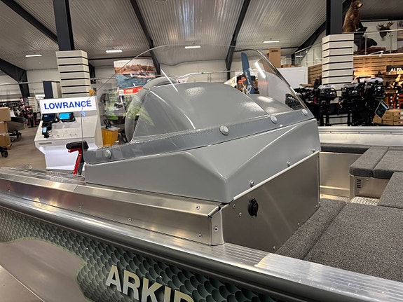 LINDER ARKIP 510 CATCH & SUZUKI DF80 5 of 12