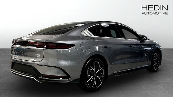 BYD Han 2 of 25