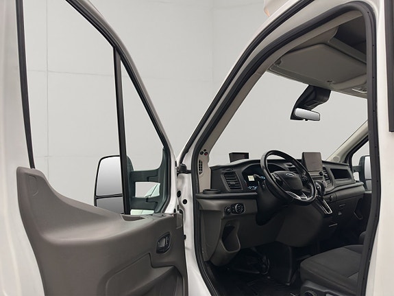 Ford Transit 14 of 30