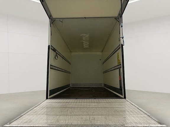 Ford Transit 10 of 30