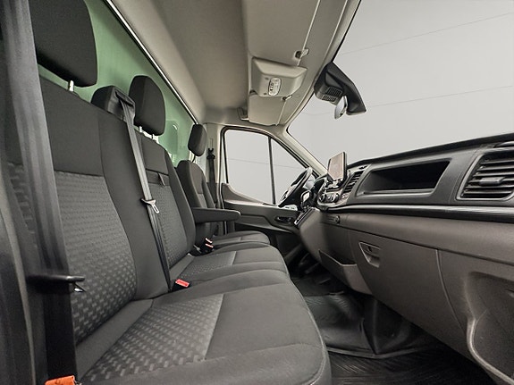 Ford Transit 25 of 30