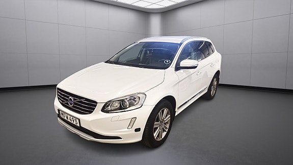 Volvo XC60 3 of 11