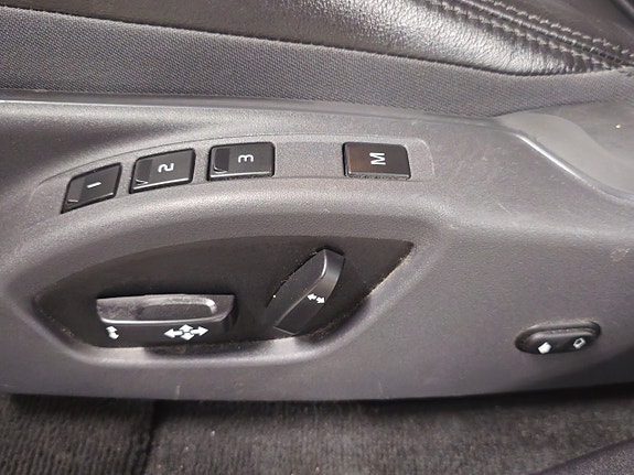 Volvo XC60 9 of 11
