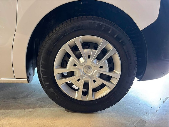 Opel Vivaro 25 of 26