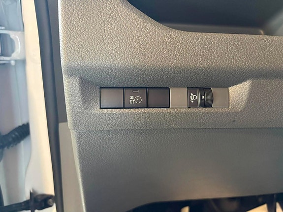 Opel Vivaro 18 of 26