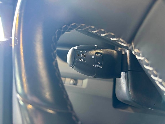 Opel Vivaro 17 of 26