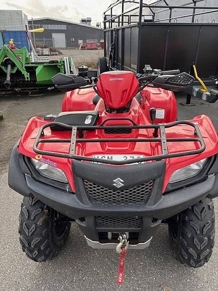 Suzuki 500 AXI 2 of 5