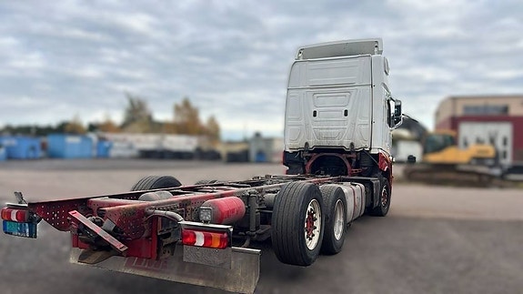 Mercedes-Benz Actros 3251 4 of 4
