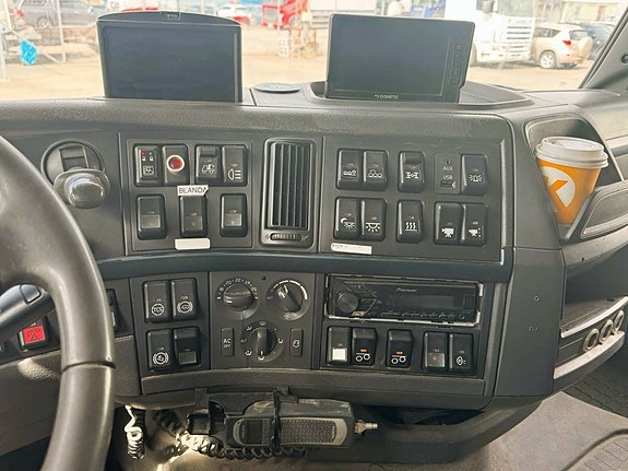Volvo FH 8X4 Snabblås 9 of 12