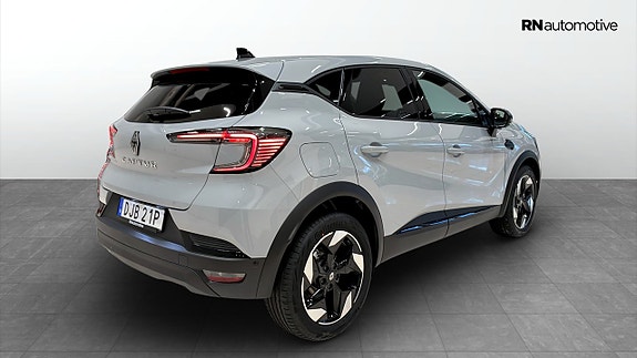 Renault Captur 5 of 26