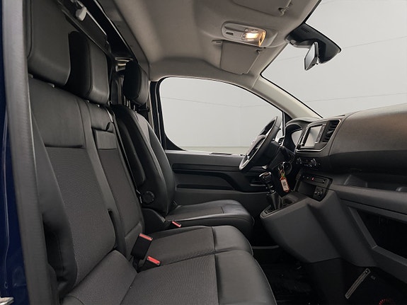 Toyota Proace 28 of 30
