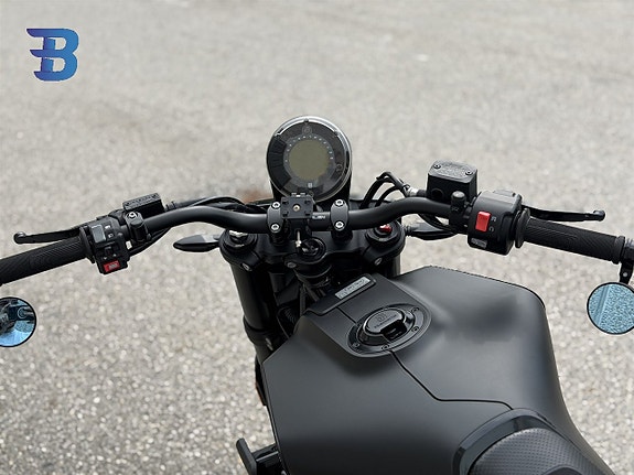 Husqvarna 701 Svartpilen 701 2020 8 of 10