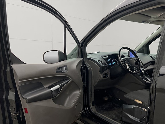 Ford Transit Connect 15 of 30