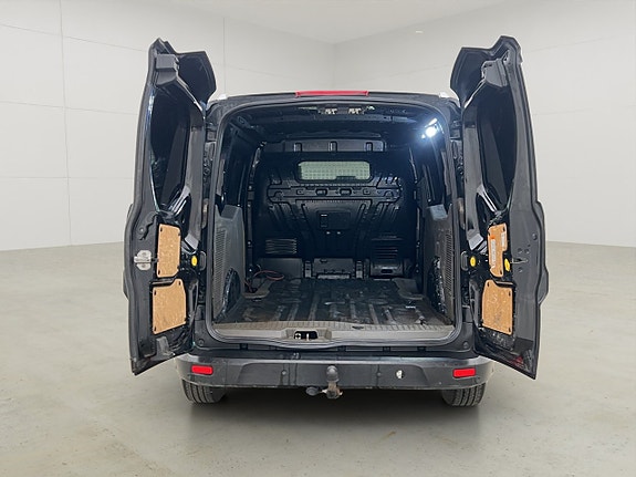 Ford Transit Connect 13 of 30