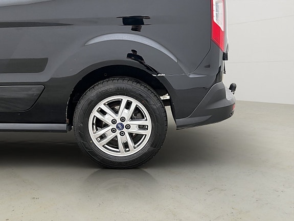 Ford Transit Connect 29 of 30