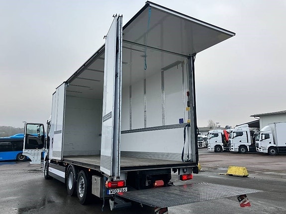 MAN TGX 26. 510 6x2-4 LL 9 of 14