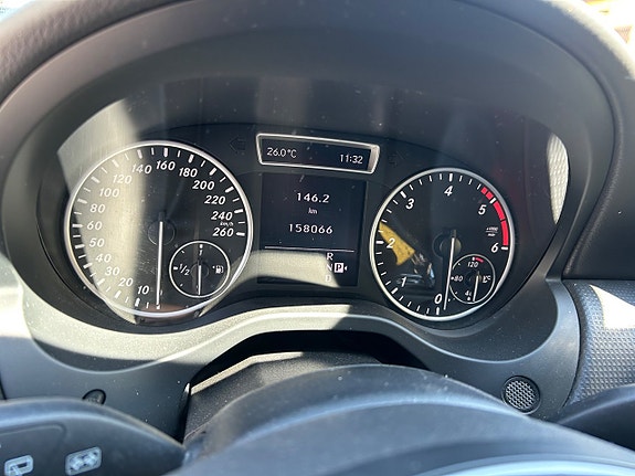 Mercedes-Benz A180 5 of 5
