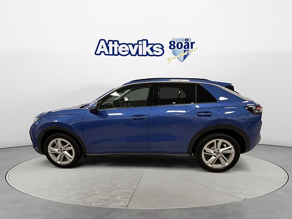 Volkswagen T-Roc 11 of 18