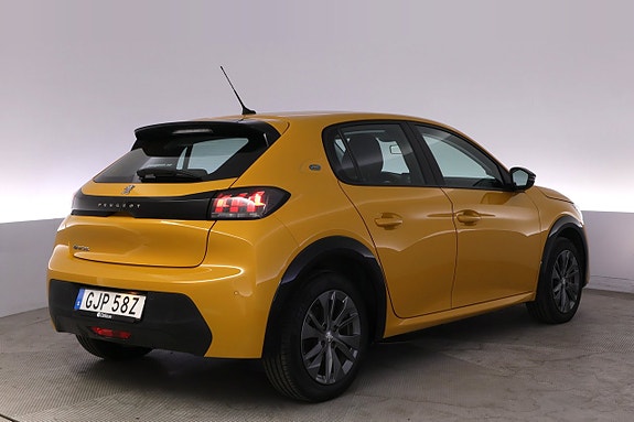 Peugeot e-208 5 of 5