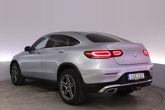 Mercedes-Benz GLC300 e 4 of 5